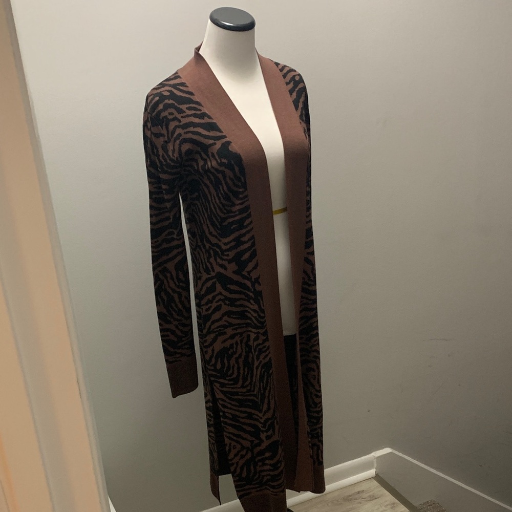 EUC Anna Cate sweater